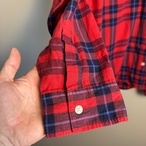 Old Navy Women's Large Red Plaid BOYFRIEND Button Up Flannel Shirt Casual Relax - Picture 3 of 16